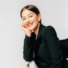 Виктория Хайнак logo