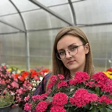 Виктория Карелина logo