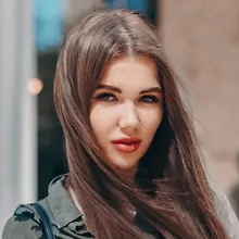 Юлия Принц logo